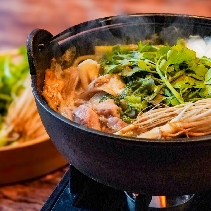 比内地鶏せり鍋