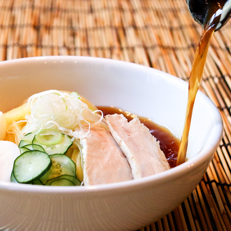 比内地鶏冷麺